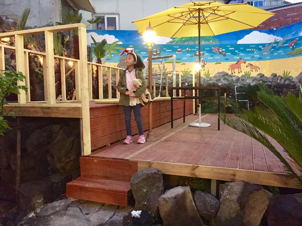 Villa Little Haenyeo Jeju Exterior foto